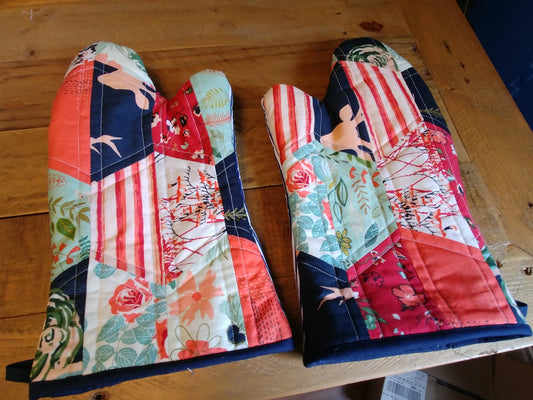 Woodland Oven Mitts